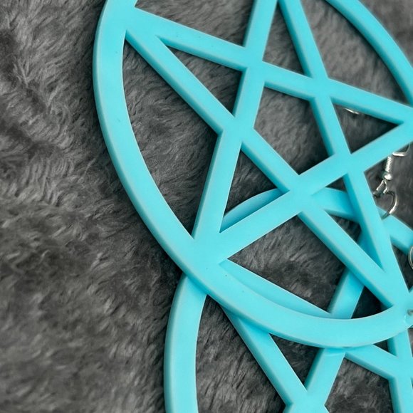 Pentagram Oversized Earrings Hoops Blue Plastic Star Pentagon NIP Lg 3.5 in Goth - Picture 4 of 5